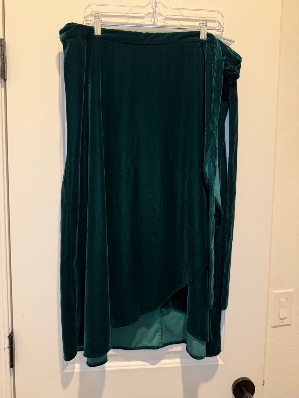 GAP Emerald Green Velvet Wrap Midi Skirt Women's XXL Tie Waist